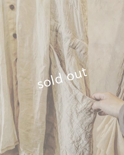 画像18: pollenbienco/マルシェワンピース・生成りと紅茶