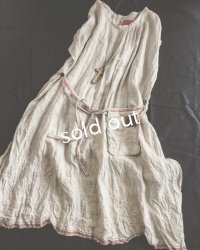 pollenbienco／種蒔のポケットワンピース・赤ライン