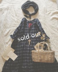 MARCHE' DE SOEUR／濃ネイビーチェックリネンワンピース