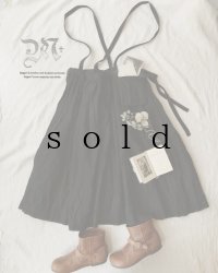 MARCHE' DE SOEUR／すみくろリネン・吊りスカート