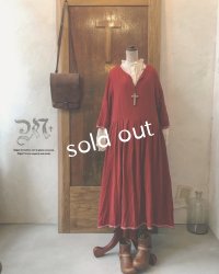 MARCHE' DE SOEUR／赤ウールワンピース
