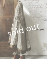 HALLELUJAH／1850年代　Bergere「グレーテルのローブ」baige