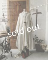 HALLELUJAH／Robe de fame de chambre　小間使いローブ・wool ivory