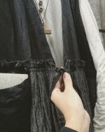 画像4: MARCHE' DE SOEUR/ウール×コットンベストワンピース・黒 (4)