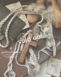 pollenbienco／アンティークレースの特大十字架ネックレス・a