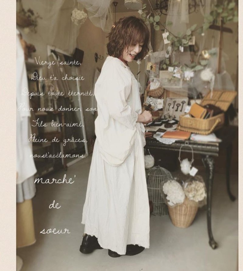 画像2: MARCHE' DE SOEUR/ワンショルダーワンピース・スミクロ