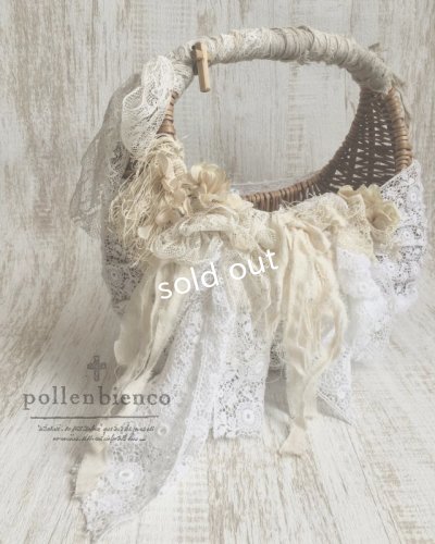 画像1: pollenbienco／アンティークレースまるかご・白の花束