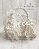pollenbienco／アンティークレースのかごバッグ・フリンジと花束
