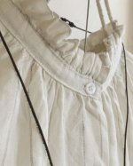 画像10: MARCHE' DE SOEUR／アンのフリル襟ワンピースfrom armoire・オフストライプ (10)