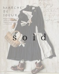 MARCHE' DE SOEUR/ギャザー切り替えワンピース・黒