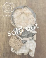 sukekiyo／おおきめスケキヨバッグチャーム・グレーコーデ