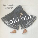 mifumi／wideジュノーぺちぱんつ・黒にベージュ刺繍