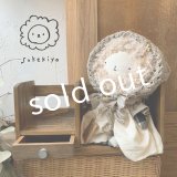 sukekiyo／にとうしんスケキヨが乗ったブックシェルフ