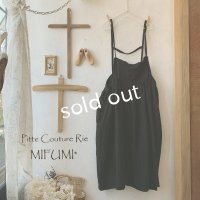 mifumi／demiとラダーのエプロンドレス・黒