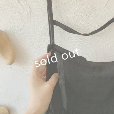 画像3: mifumi/demiとラダーのエプロンドレス・黒