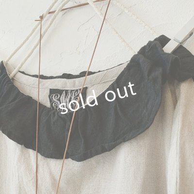 画像5: mifumi／ぷちピエロのワンピース・生成りに黒襟