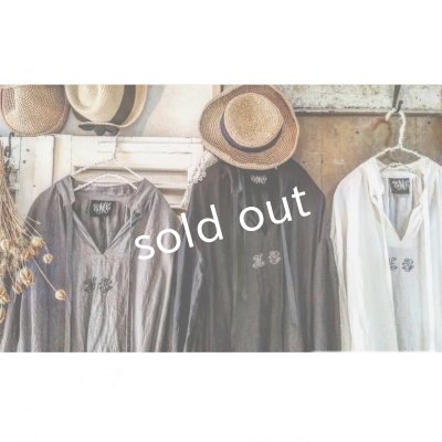 画像9: mifumi/アトリエ刺繍ハンナドレス・オフ