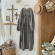 画像6: mifumi／アトリエ刺繍ポワンヨークワンピース・濃灰