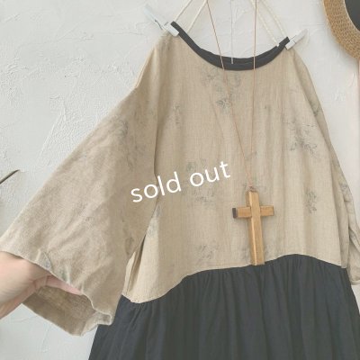 画像2: mifumi／hibinoワンピース・シャビー黒花×黒スカート