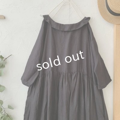 画像7: mifumi/わたぐもオーガンジー はなれ衿のサラワンピース・スミクロ