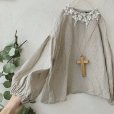 画像4: mifumi／おはなたちのブラウス・生成り