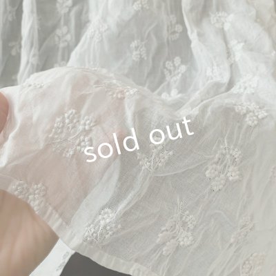 画像5: mifumi/わたぐもオーガンジー はなれ衿のサラワンピース・スミクロ