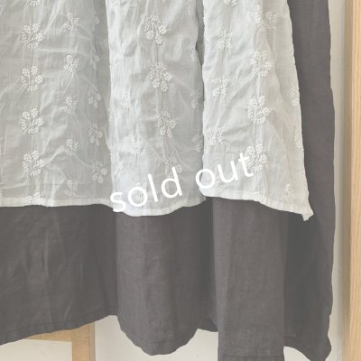 画像4: mifumi/わたぐもオーガンジー はなれ衿のサラワンピース・スミクロ