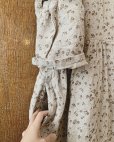 画像4: mifumi／hibinoワンピース・茶小花 (4)