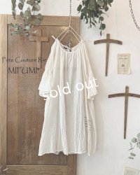 mifumi／アトリエ刺繍 森のオーバーワンピース・オフ