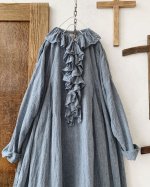 画像2: MARCHE' DE SOEUR／フローフリルワンピース・シャンブレーブルー (2)