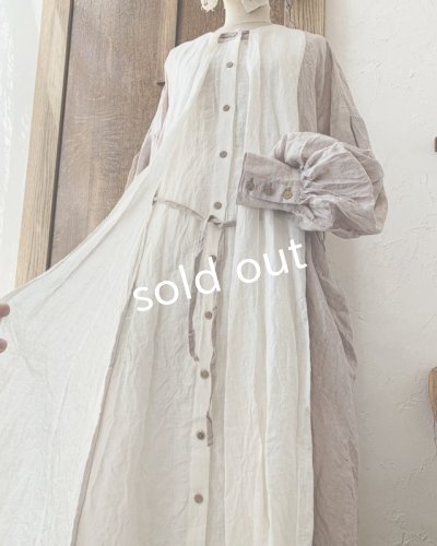 画像8: MARCHE' DE SOEUR/祈りのワンピース・くすみピンク