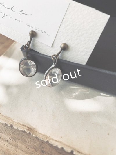 画像4: caco grass works/ヴィンテージガラスボタンのイヤリング・D