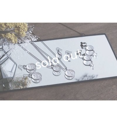 画像6: caco grass works/ヴィンテージガラスボタンのピアス・B