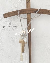 pollenbienco／十字架とヴィトレイルインタリオのネックレス・クロス