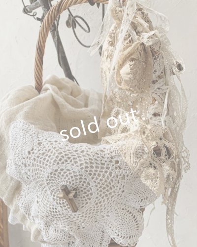 画像7: pollenbienco/アンティークレースとガーゼカバーのバスケット