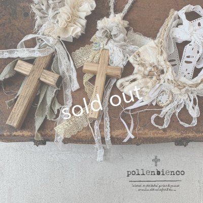 画像7: pollenbienco/十字架とヴィトレイルインタリオのネックレス・クロス