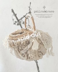 pollenbienco／アンティークレースと十字架のゆりかごバスケット