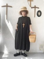画像2: MARCHE' DE SOEUR／ポケットワンピース・ブラック (2)
