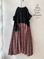 画像2: MARCHE' DE SOEUR／ギャザーポケットワンピース・赤チェック (2)