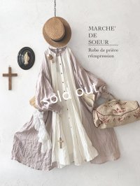 MARCHE' DE SOEUR／祈りのワンピース・くすみピンク