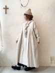 画像12: MARCHE' DE SOEUR／フローフリルワンピース・ヘリンボン生成り (12)