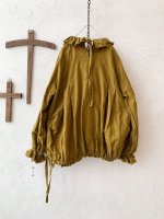 画像8: MARCHE' DE SOEUR／ラッフル襟パフ袖プルオーバー・マスタード (8)