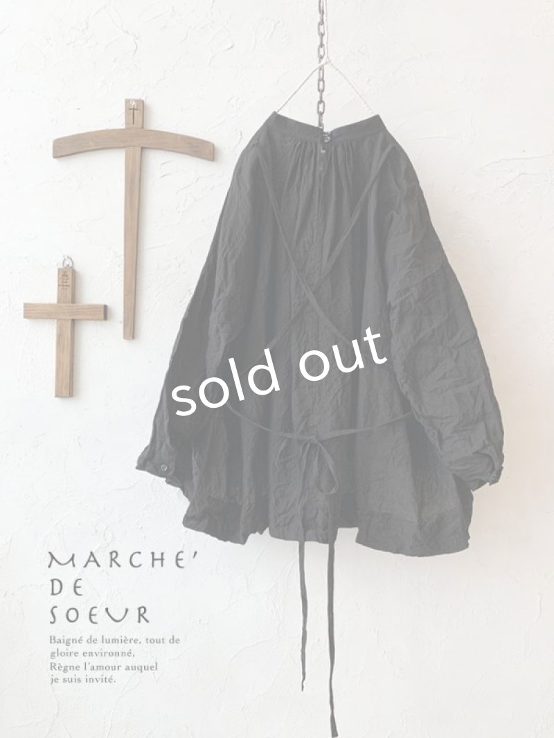 画像1: MARCHE' DE SOEUR／バッククロスギャザープルオーバー・黒 (1)