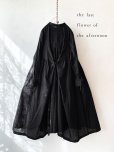 画像1: the last flower of the afternoon／静寂の欠片 ローブシャツドレス・black (1)