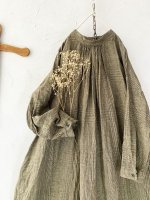 画像7: MARCHE' DE SOEUR／グレンチェックリネン バッククロスギャザーワンピース・ヴィンテージカーキ (7)