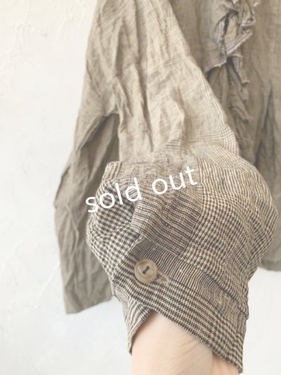 画像6: MARCHE' DE SOEUR／グレンチェックリネンフローフリルブラウス・ヴィンテージカーキ