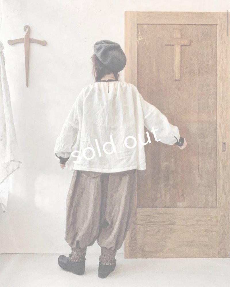 画像13: MARCHE' DE SOEUR／チャーチカフスブラウス・黒×エクリュ (13)