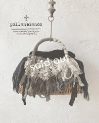 pollenbienco／アンティークレースと黒ファーカバーかごバッグ