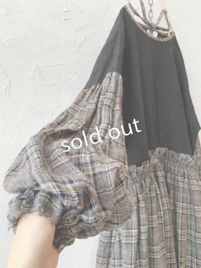 画像4: MARCHE' DE SOEUR／ブルターニュのワンピース・ウールリネン アンティークチェック黒