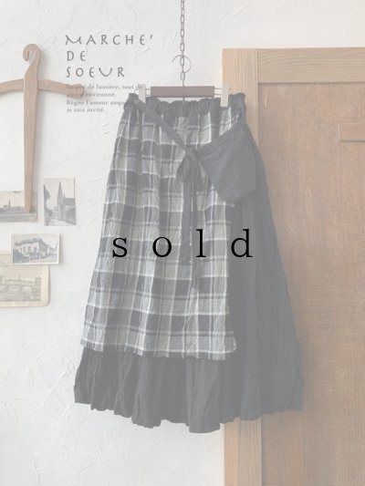 画像1: MARCHE' DE SOEUR／種蒔きポケットのスカート・黒チェック